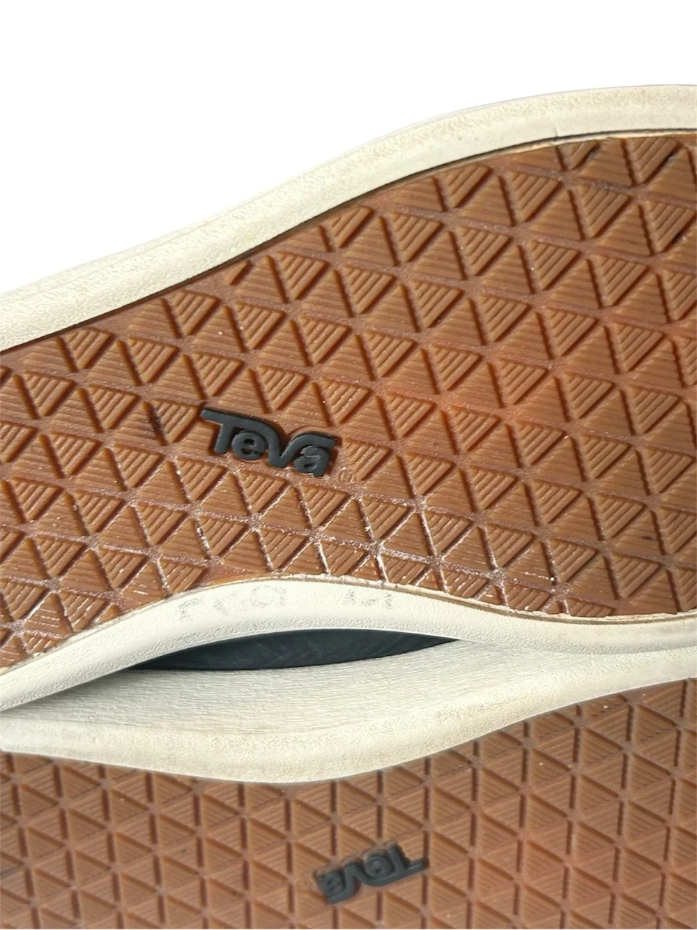 Teva Willow Chukka High Top Sneaker Size 8